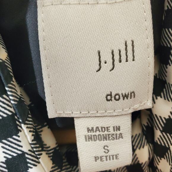 J Jill Black & White micro checkered down filled puffer vest Size Small Petite - Picture 4 of 14